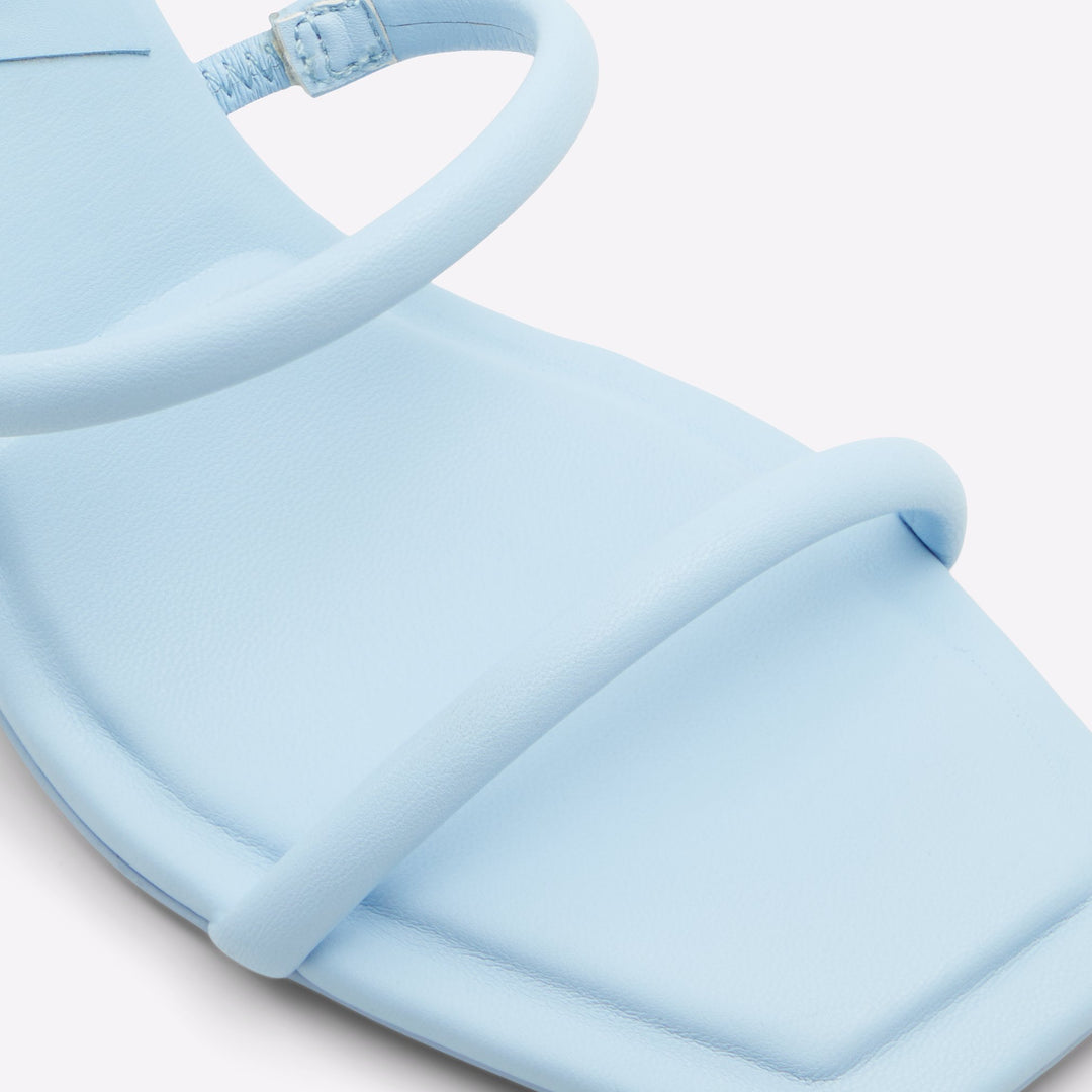 Sandálias em azul, salto em bloco - MIRAN