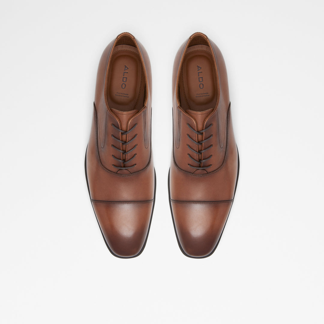 Sapatos clássicos em pele cognac - MIRAYLLE