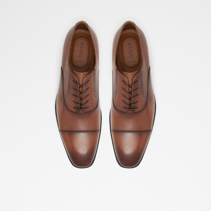 Sapatos clássicos em pele cognac - MIRAYLLE