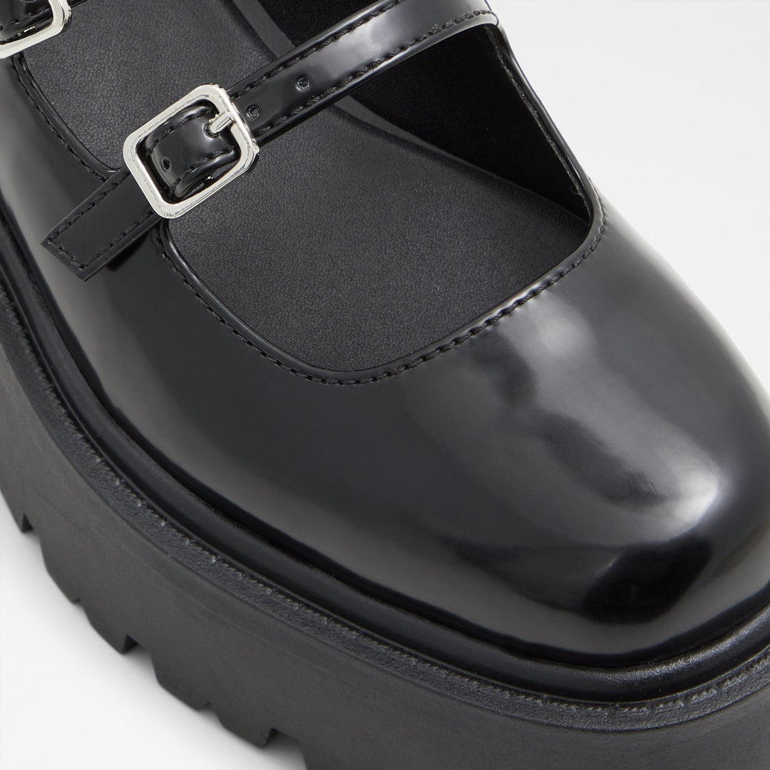 Sapatos rasos em preto - MORABY