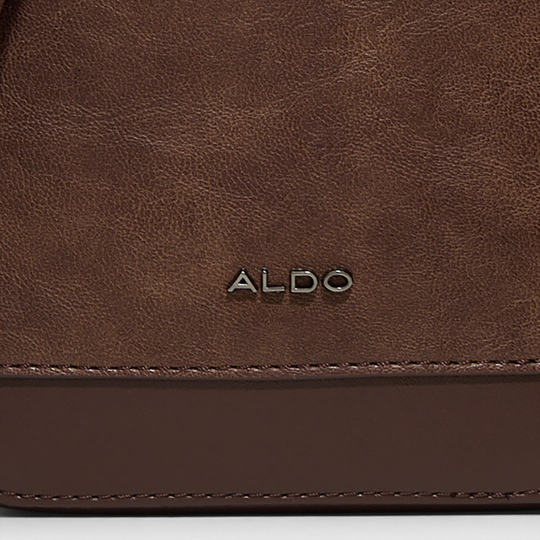 Mala de tiracolo em castanho - MURVYN