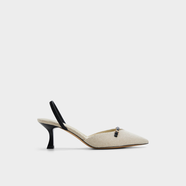 Sapatos em bege, salto em funil - NAILAH