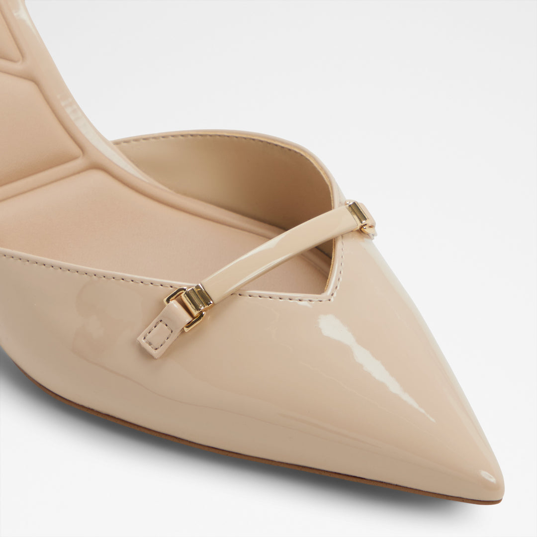 Sapatos em verniz bege, salto em funil - NAILAH