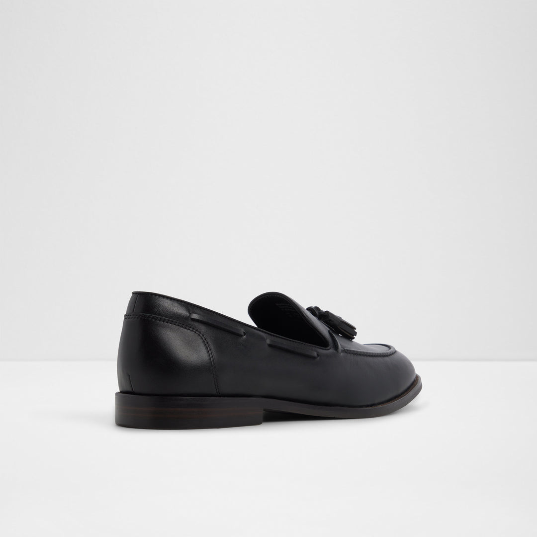 Mocassins em pele preto - NUNEZ