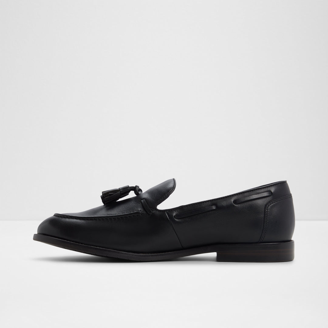 Mocassins em pele preto - NUNEZ