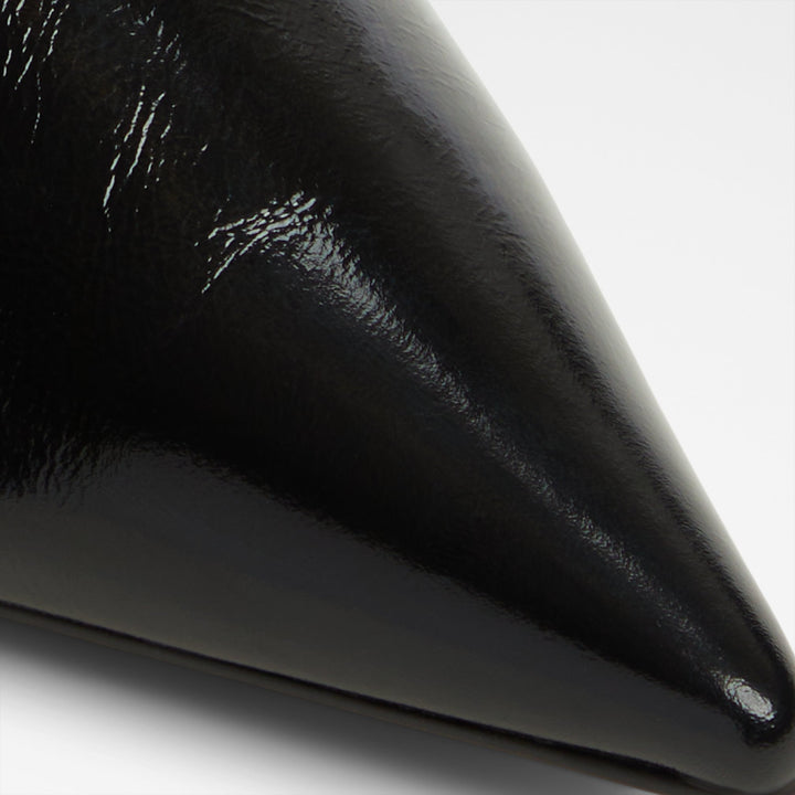 Sapatos em pele preto, salto em funil - OCEWETH