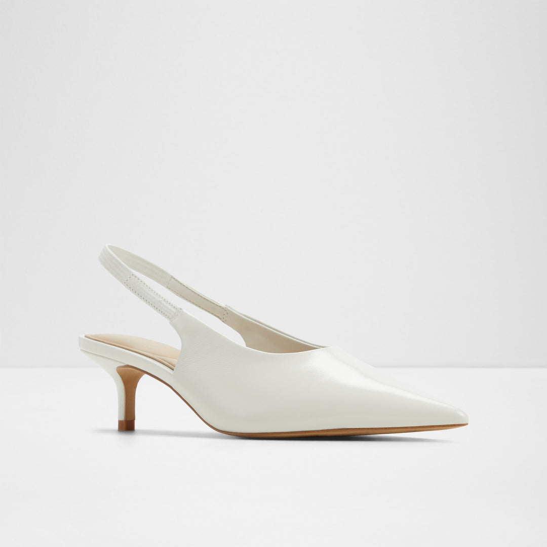 Sapatos em pele branco, salto em funil - OCEWETH