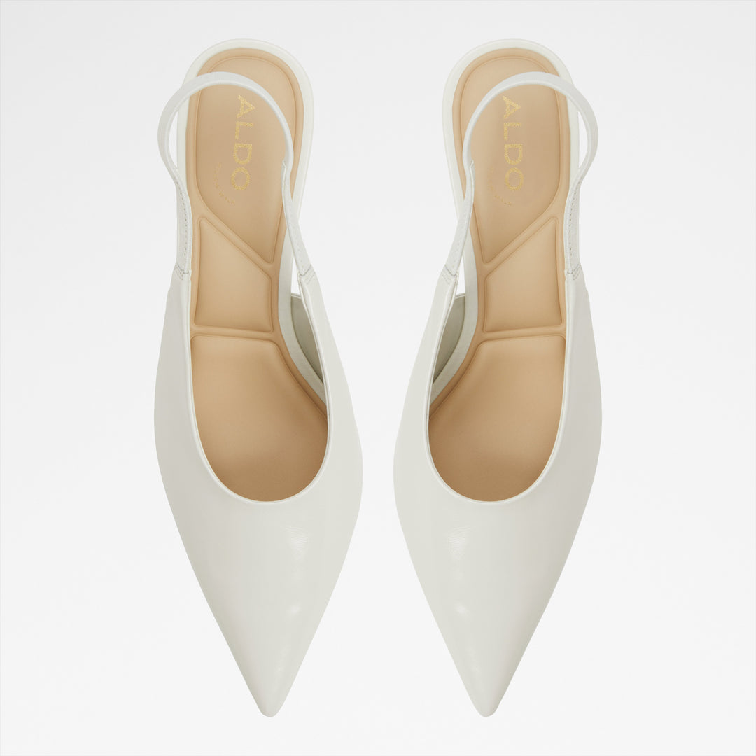 Sapatos em pele branco, salto em funil - OCEWETH