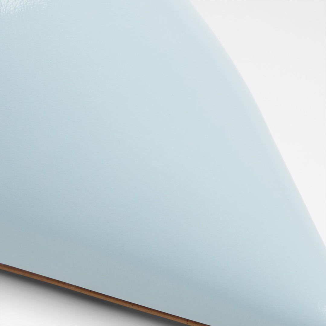 Sapatos em pele azul, salto em funil - OCEWETH