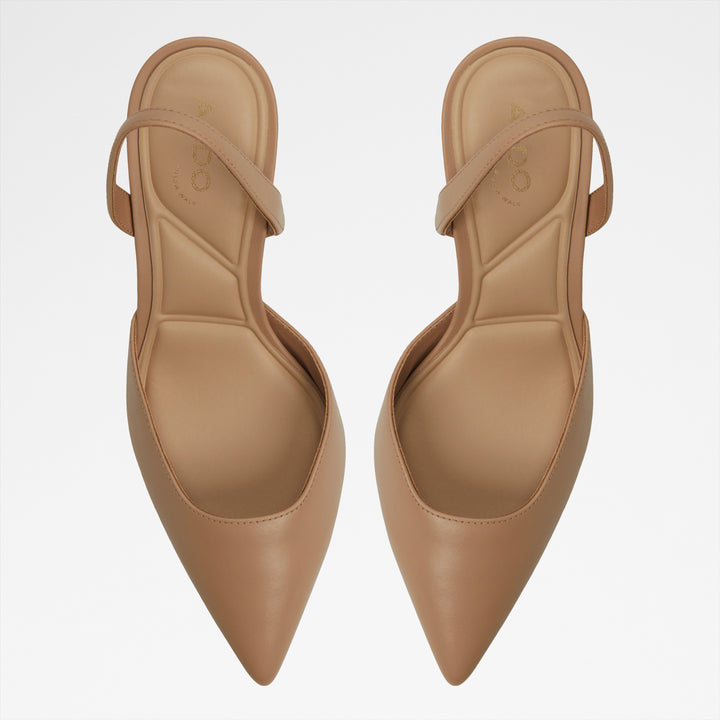 Sapatos em pele bege, salto em bloco - OLAELDAN