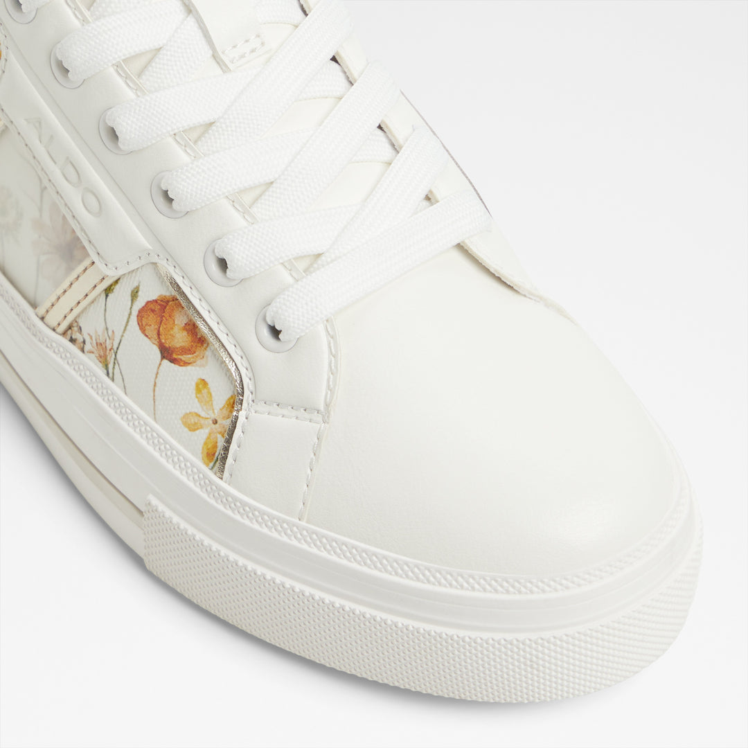 Sapatilhas rasas em branco - ONIRASEEN