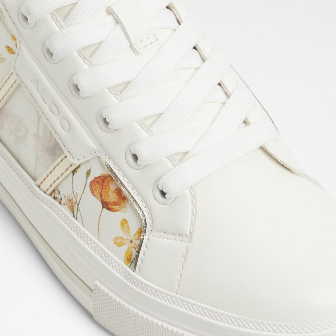 Sapatilhas rasas em branco - ONIRASEEN