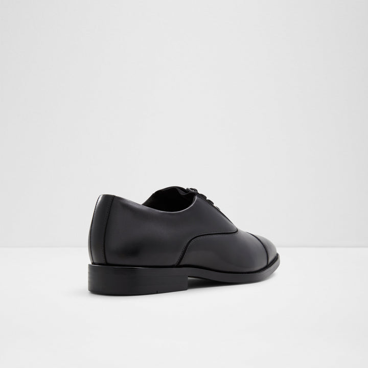 Sapatos clássicos em pele preto - PAXLEY