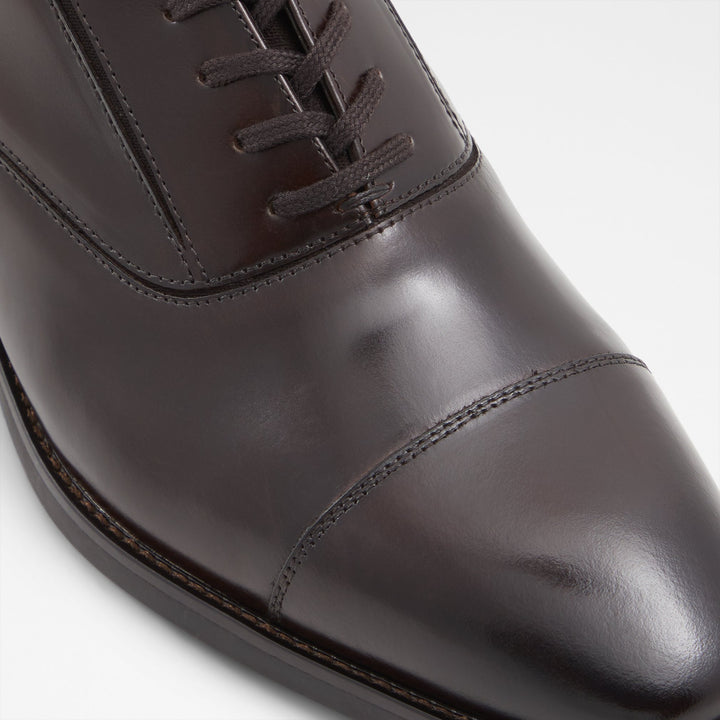 Sapatos clássicos em pele castanho - PAXLEY