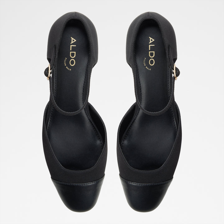 Sapatos com salto em preto - PENSARN