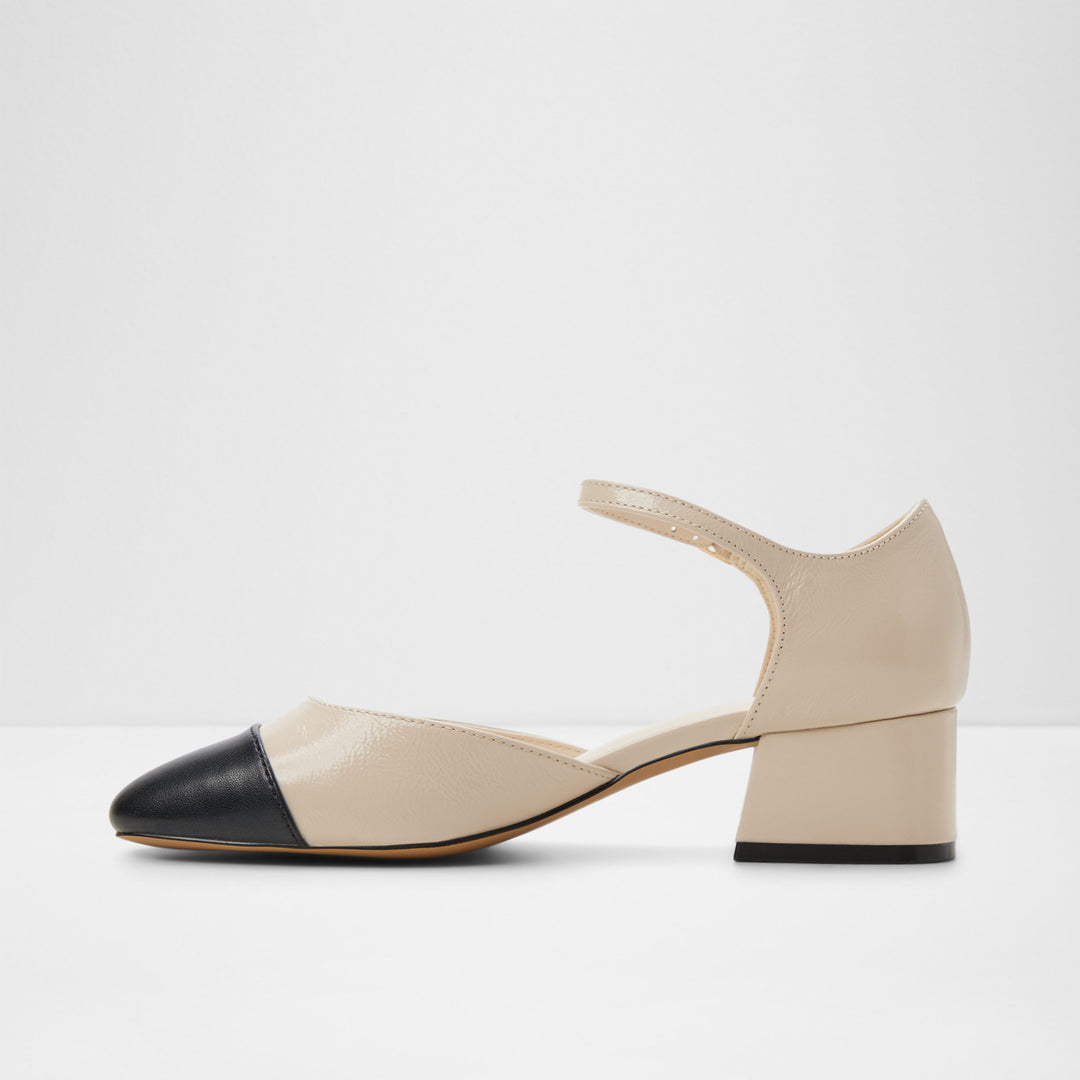 Sapatos com salto em branco e preto - PENSARN