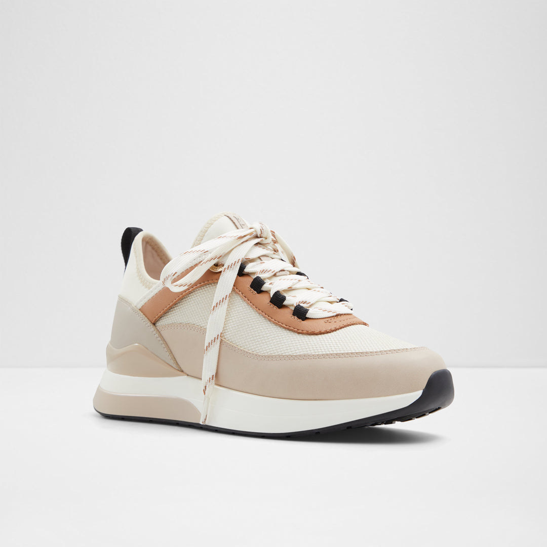 Sapatilhas rasas em bege - QUILTYN