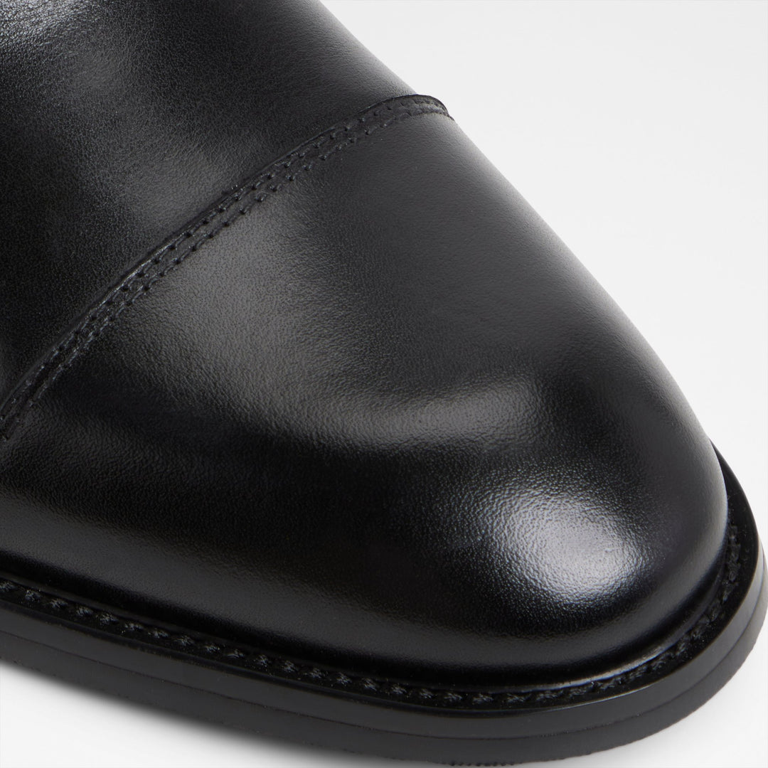 Sapatos clássicos em pele preto - REECE