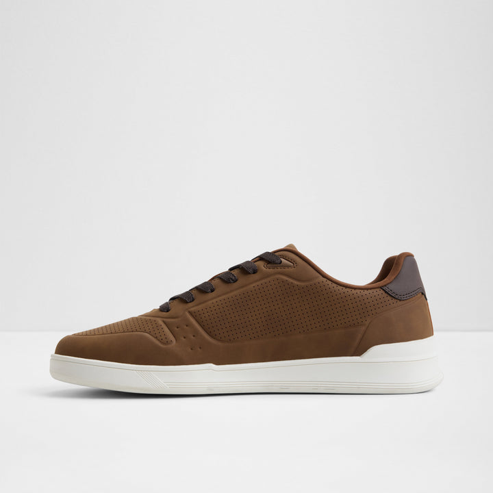 Sapatilhas em cognac - ROBIE