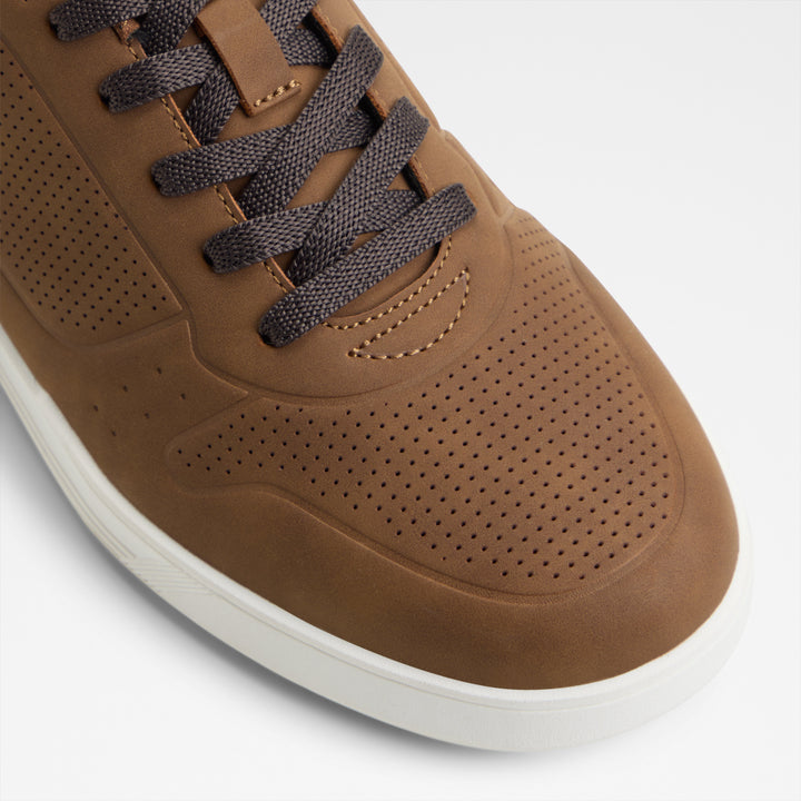 Sapatilhas em cognac - ROBIE