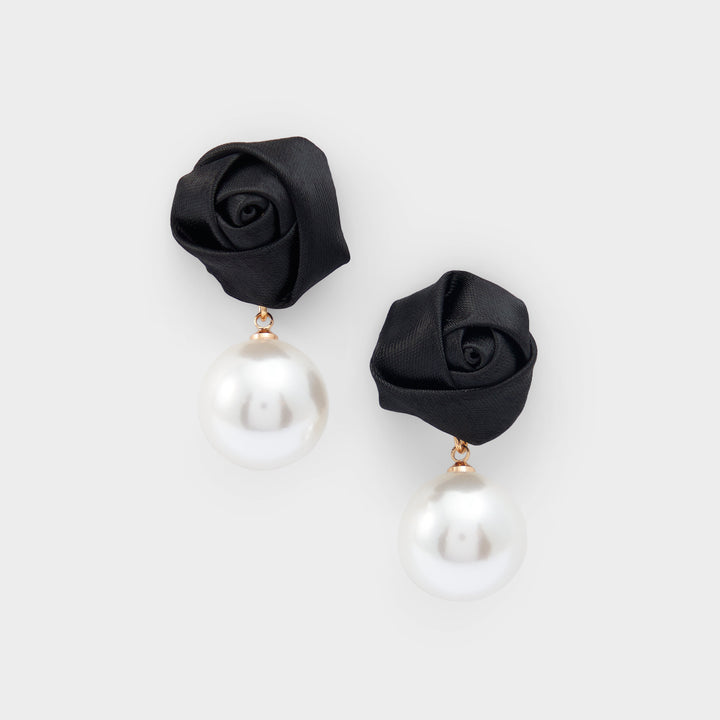 Brincos curtos em preto - ROSETTEE
