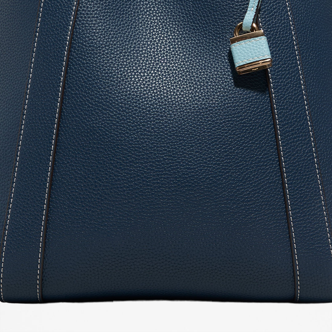 Mala de ombro em azul marinho - ROWSLEY