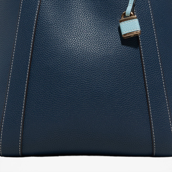 Mala de ombro em azul marinho - ROWSLEY