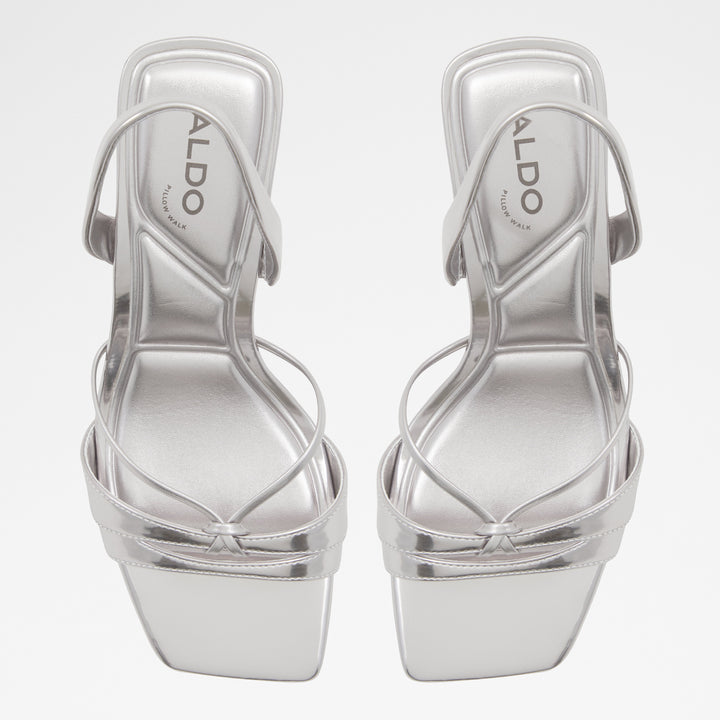 Sandálias em prateado, salto em funil - RUFINA