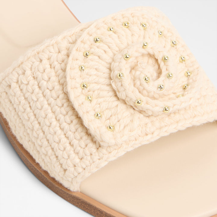 Sandálias rasas em bege - SABBIA