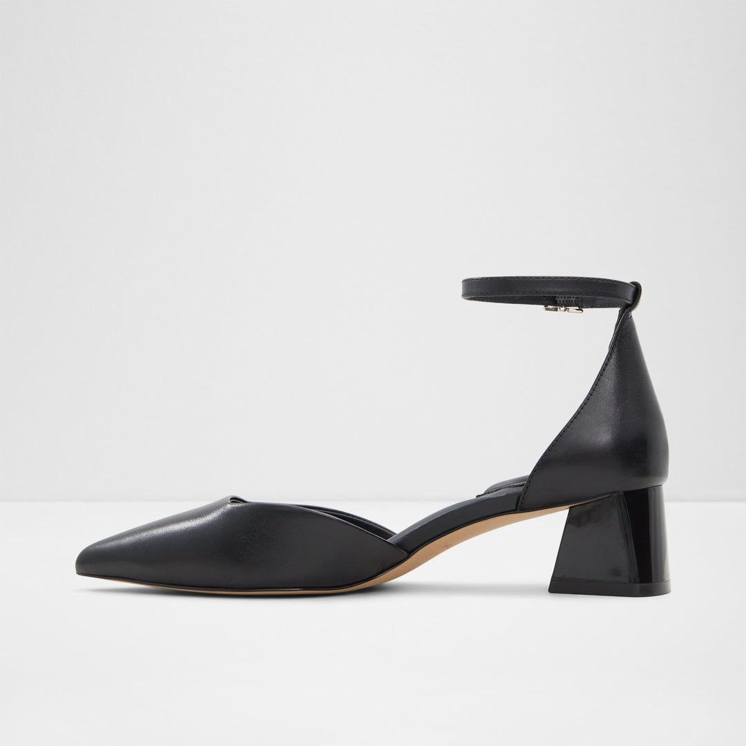 Sapatos em pele preto, salto em bloco - SABIYA