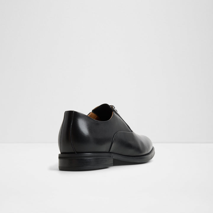 Sapatos clássicos em pele preto - SANTINO