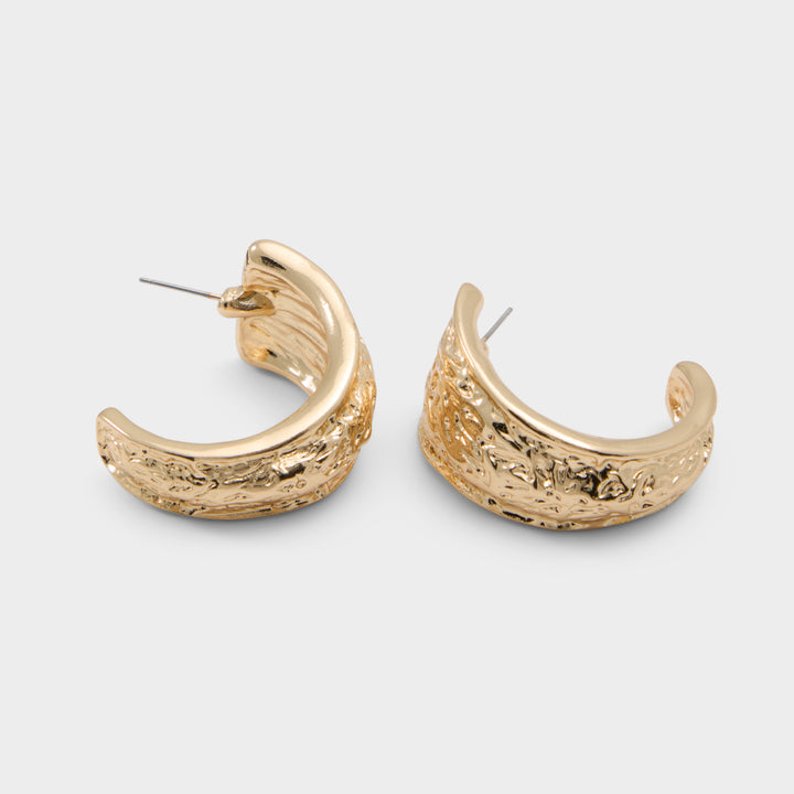 Brincos longos em dourado - SENNAH