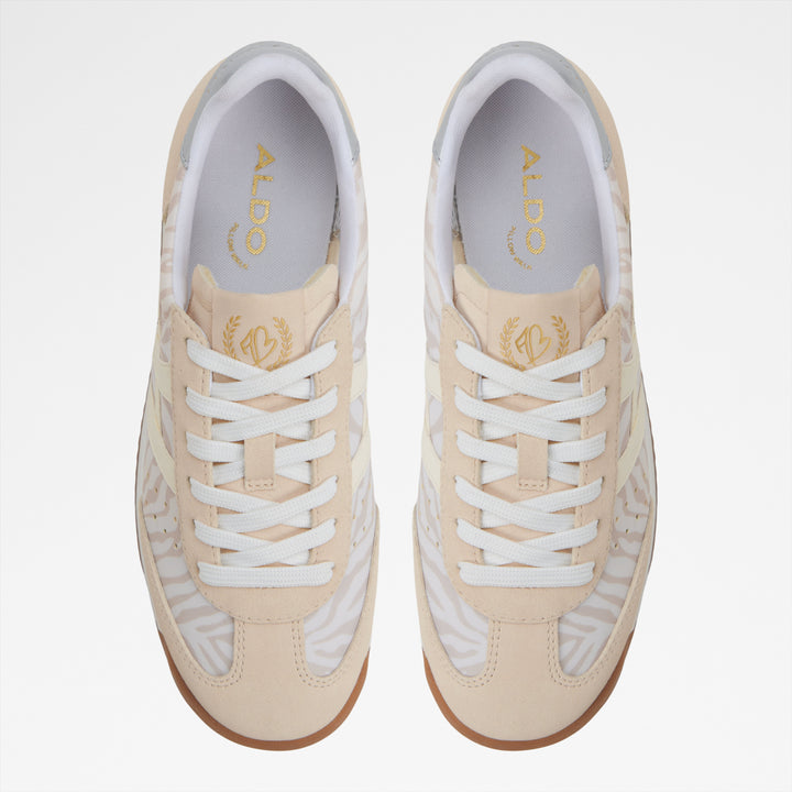 Sapatilhas rasas em bege - STEPCOUNT