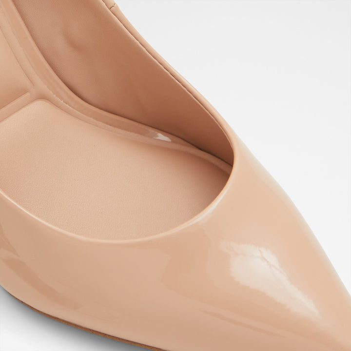 Sapatos em verniz bege, salto fino - STESSYMID