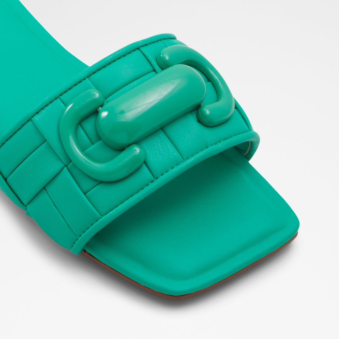 Sandálias rasas em verde - TAMLINIA