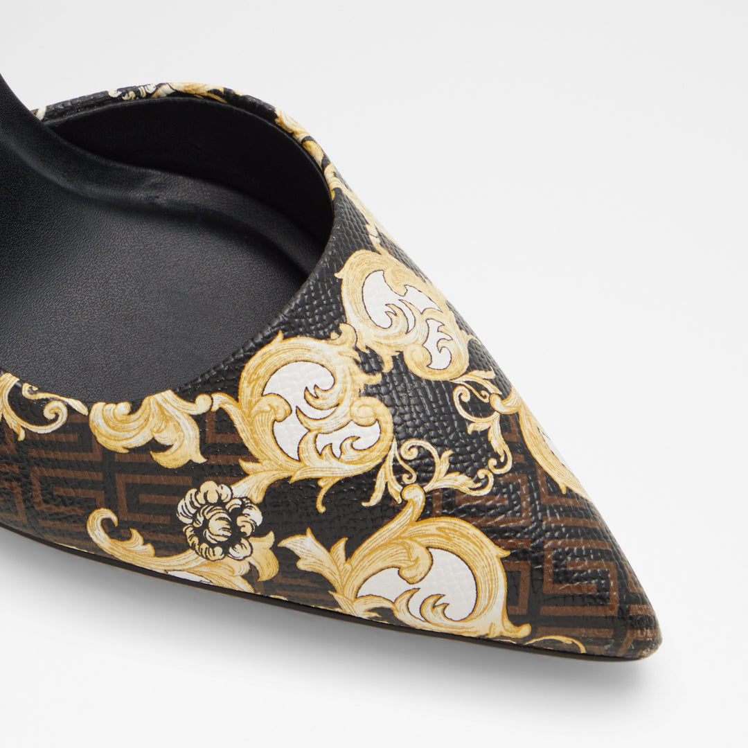 Sapatos em preto, salto fino - TRESORA