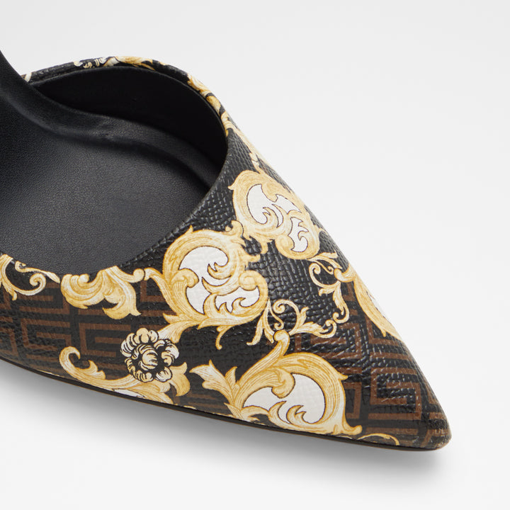 Sapatos em preto, salto fino - TRESORA