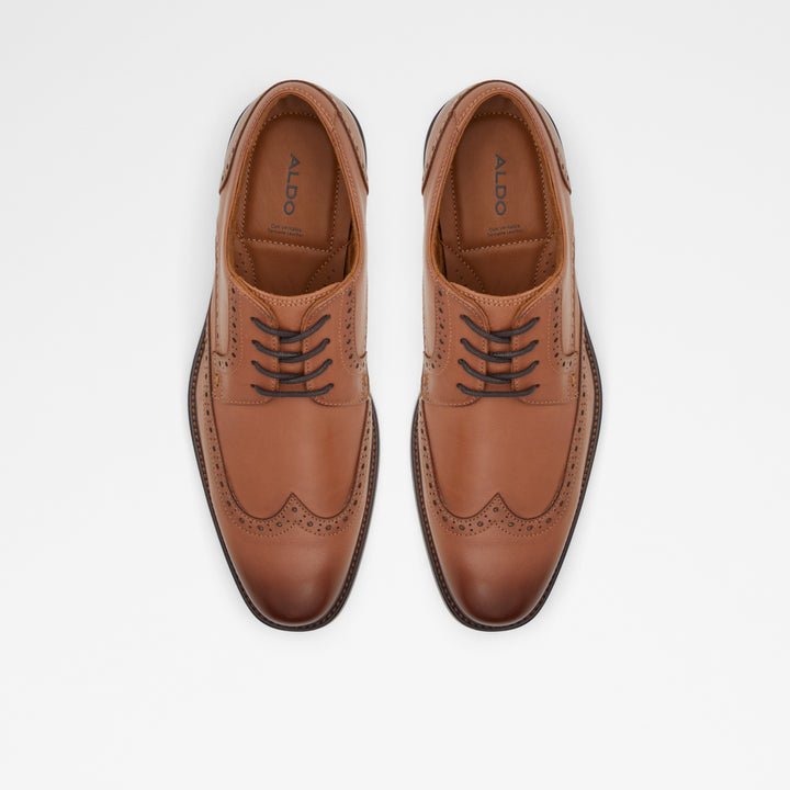 Sapatos clássicos em pele cognac - TYE