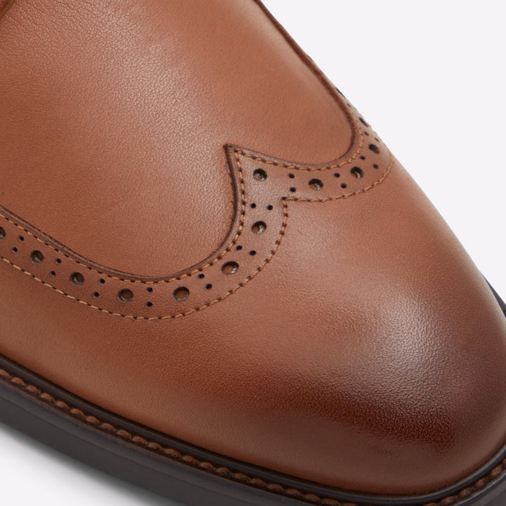 Sapatos clássicos em pele cognac - TYE