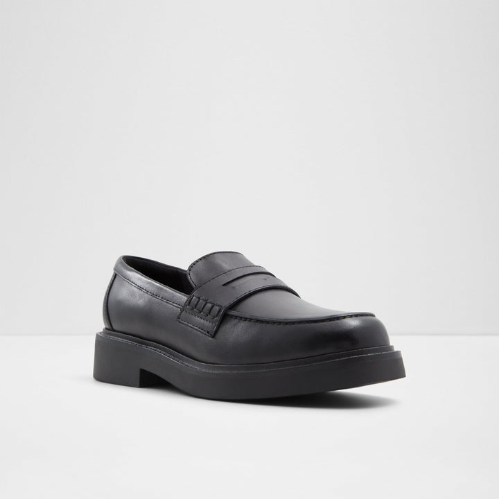 Mocassins rasos em pele preto - VERIMA
