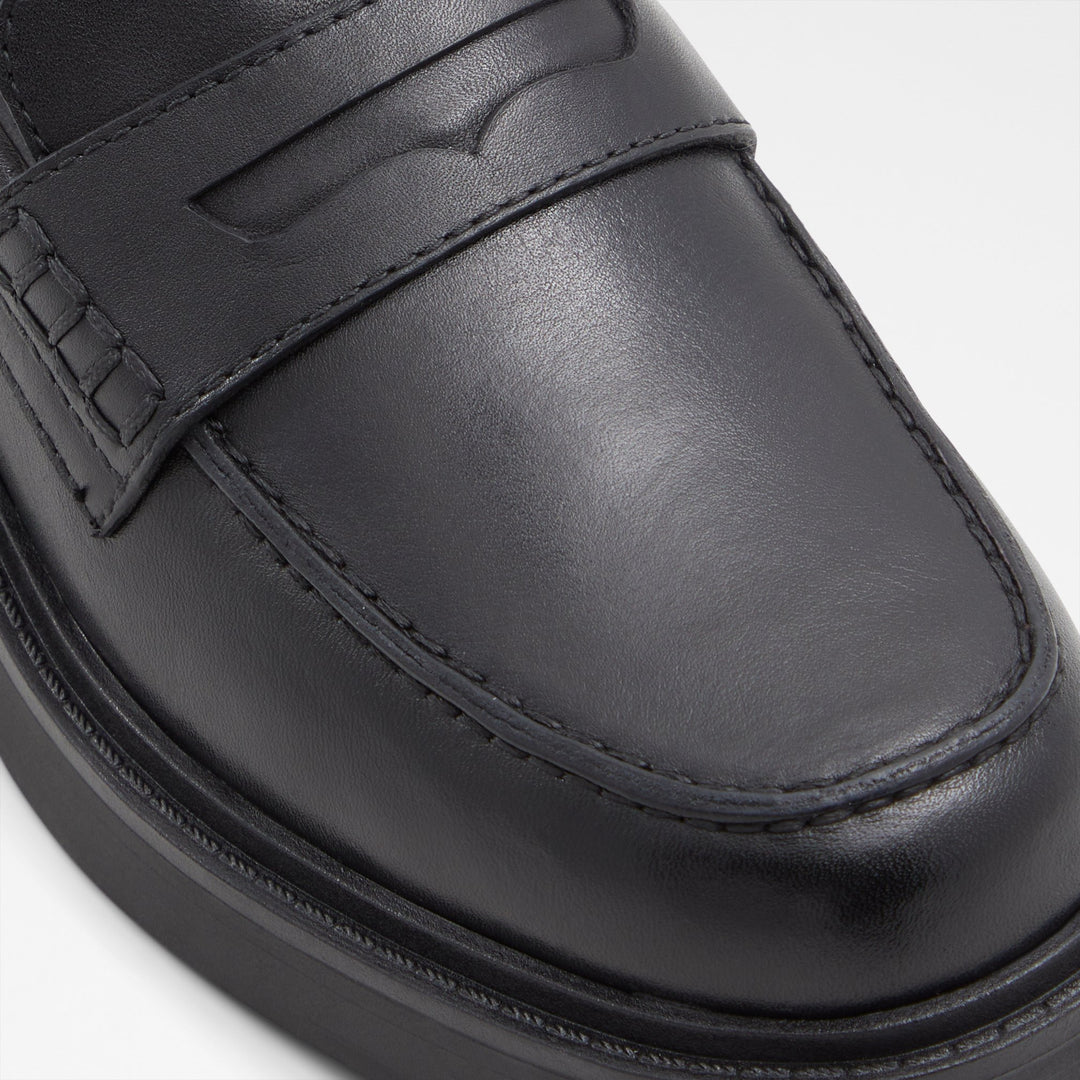 Mocassins rasos em pele preto - VERIMA