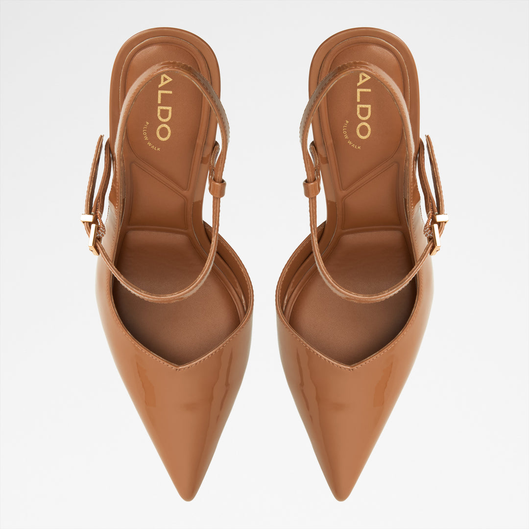 Sapatos em verniz cognac, salto fino - VIVENNE