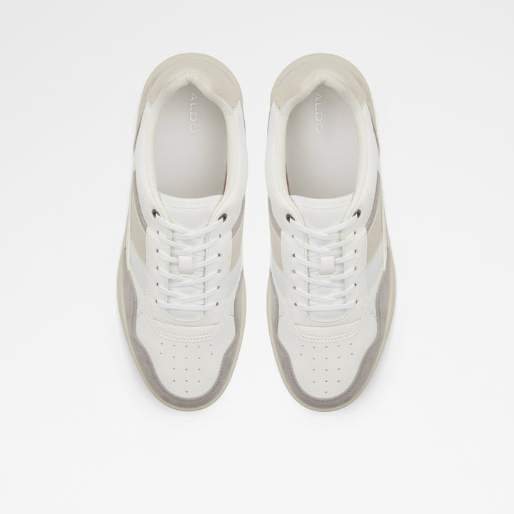 Sapatilhas em branco - WIEG