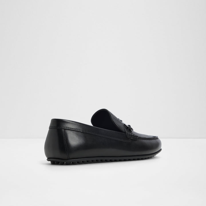 Mocassins em preto - WILBART-IN