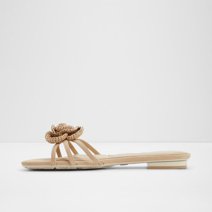 Sandálias rasas em pele bege - WILDBLOOM