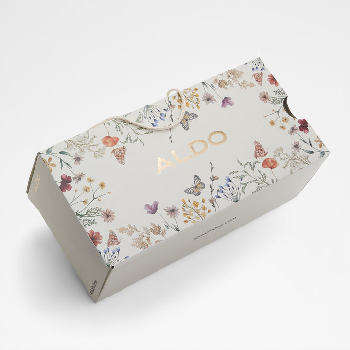 Sandálias rasas em pele bege - WILDBLOOM