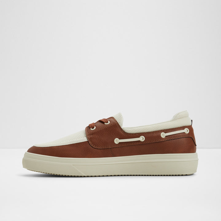 Sapatos de vela em cognac - WILDWAVE