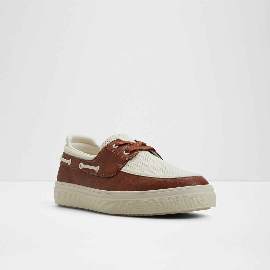 Sapatos de vela em cognac - WILDWAVE