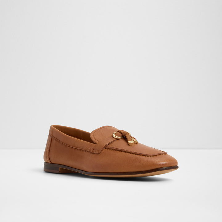 Mocassins rasos em pele cognac - YBILIDE