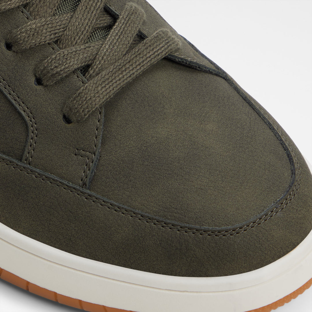 Sapatilhas em verde - ZAIDEN